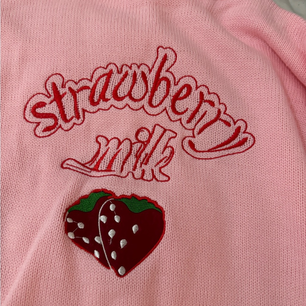 Brand new Strawberry Milk pattern sweater pink and white size M - Picture 2 of 6